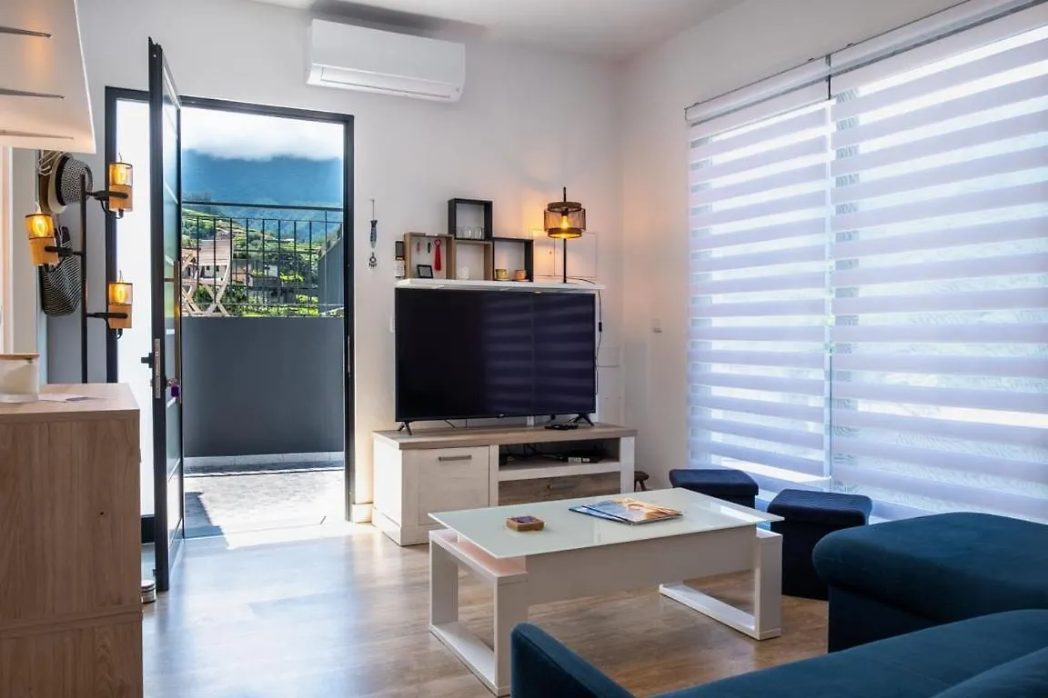 São Vicente Guestready - Panoramic Mountain Escape酒店 São Vicente