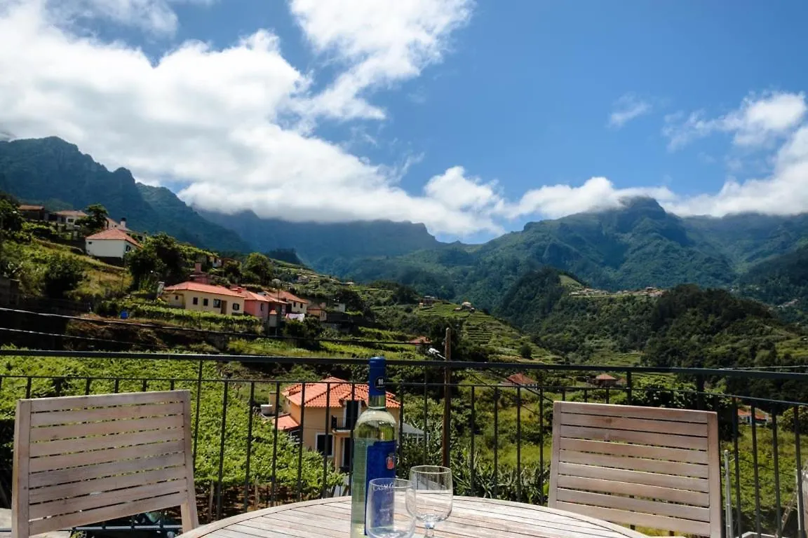 招待所 São Vicente Guestready - Panoramic Mountain Escape酒店
